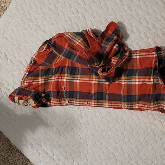 Hollister plaid button down - Picture 3 of 3